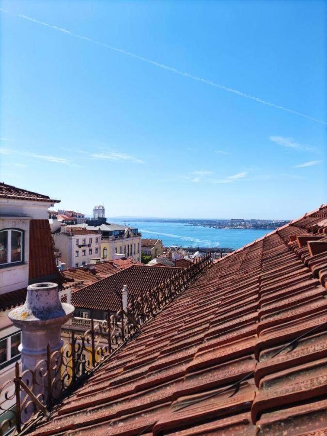 Lisbon Colours Bairro Alto Apartments ภายนอก รูปภาพ