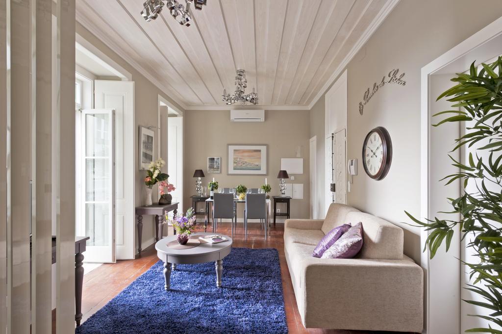 Lisbon Colours Bairro Alto Apartments ภายนอก รูปภาพ