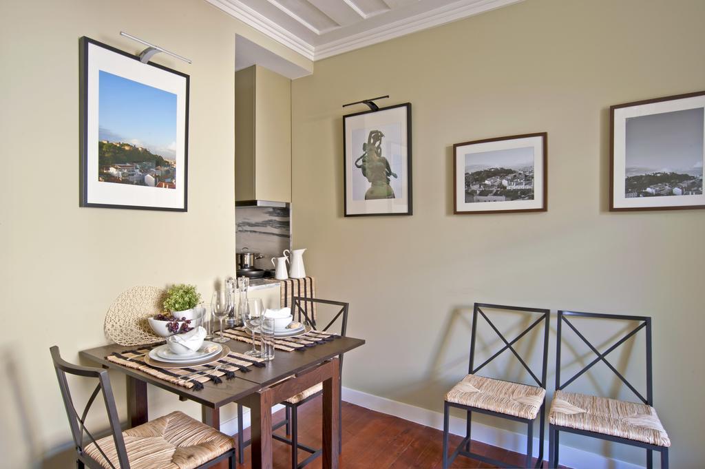 Lisbon Colours Bairro Alto Apartments ภายนอก รูปภาพ
