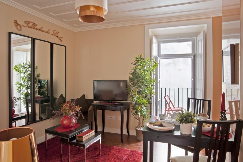 Lisbon Colours Bairro Alto Apartments ภายนอก รูปภาพ